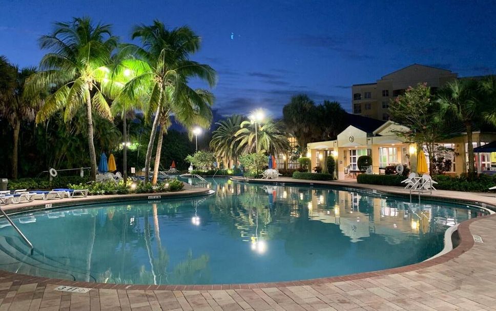 Pool Foto