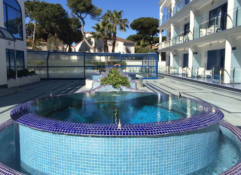 Pool Foto