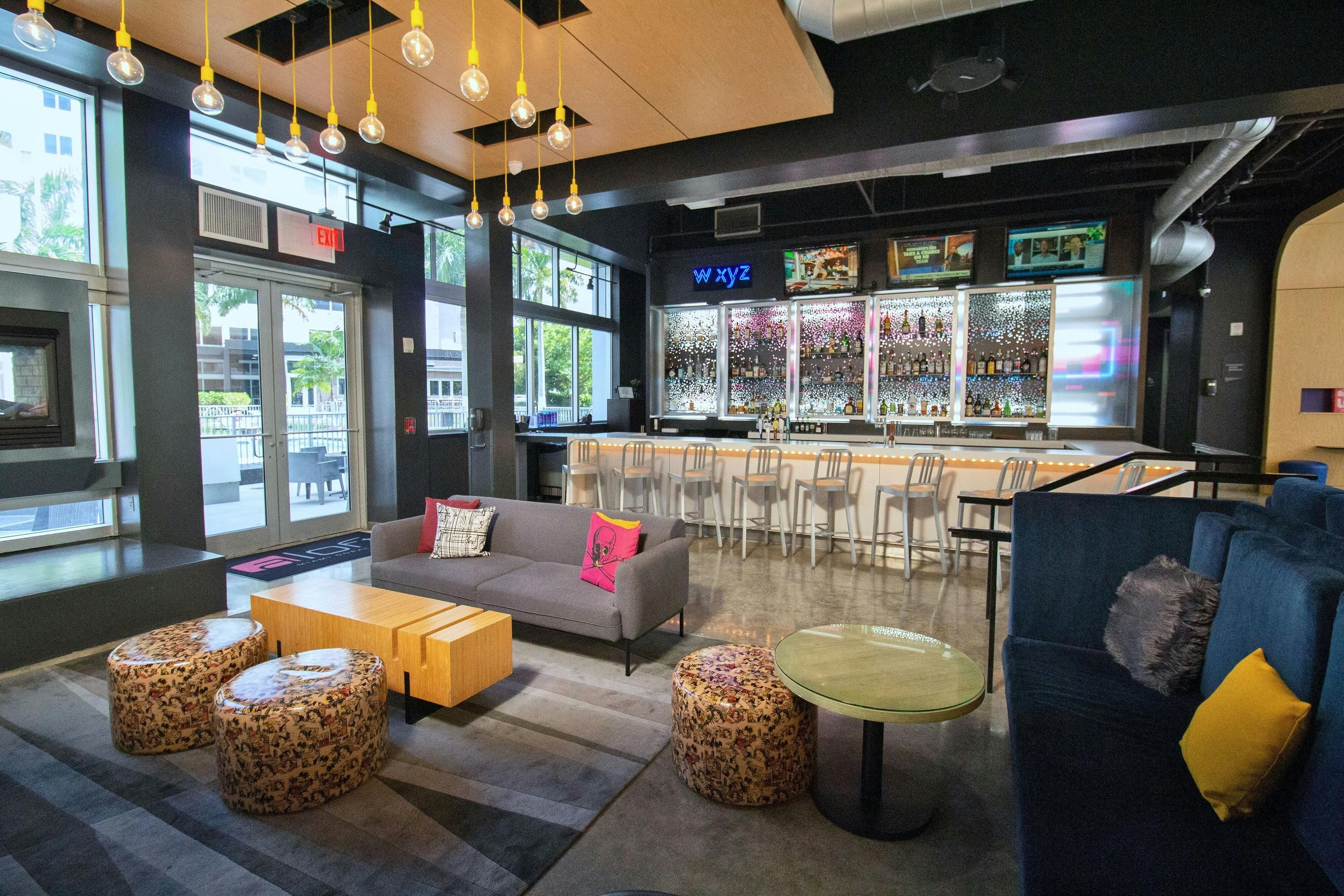 Bar