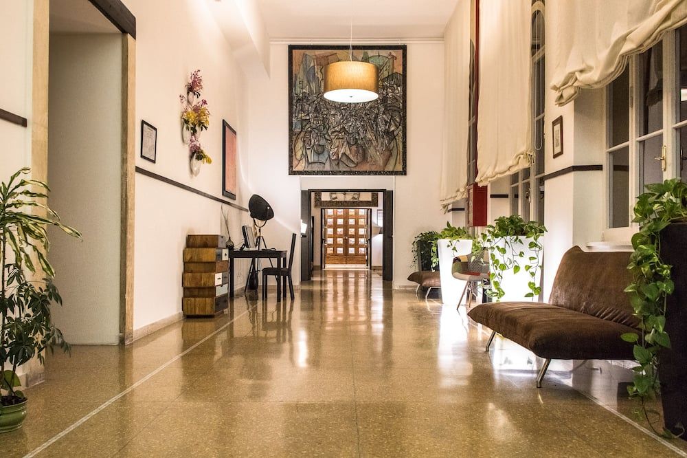 Hall