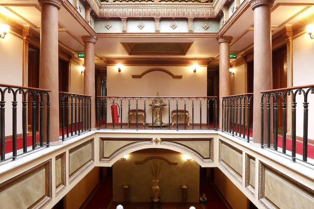 Hall