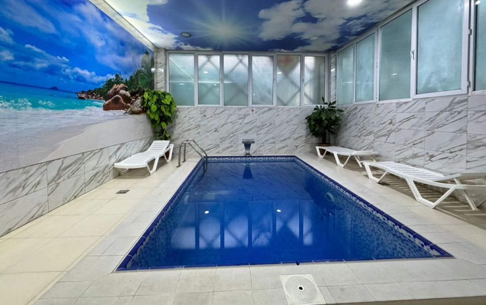 Pool Foto