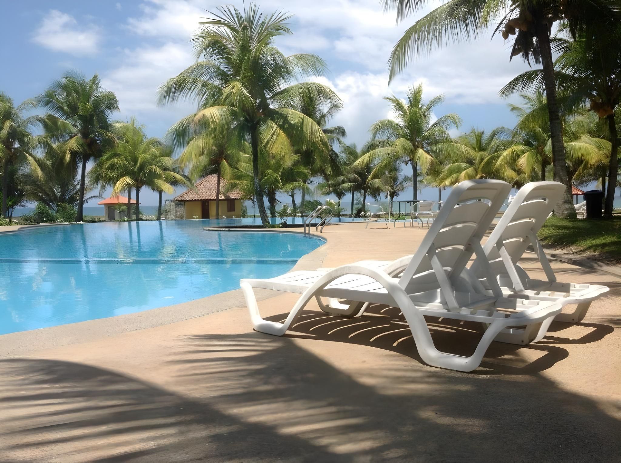 Pool Foto