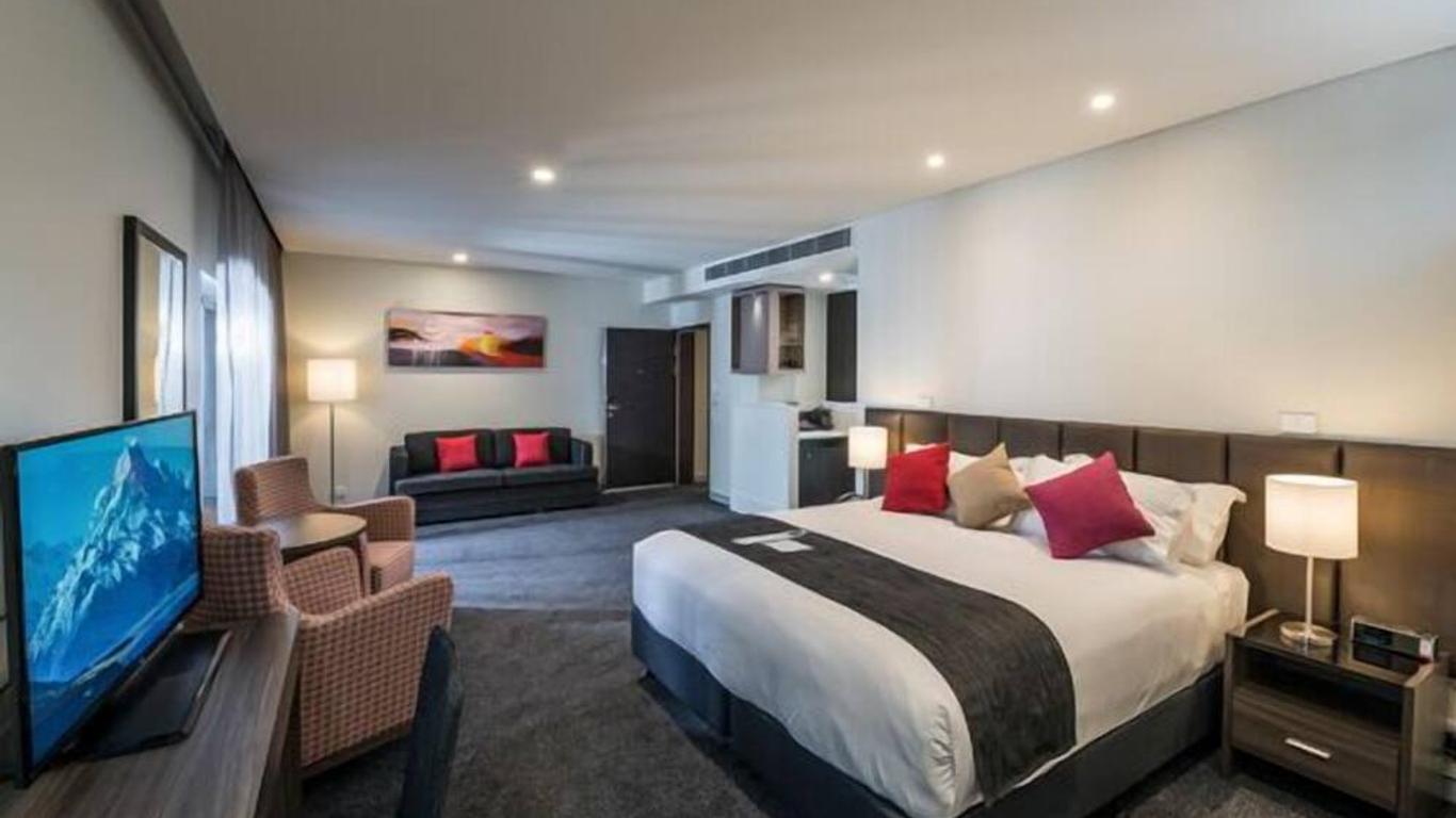 Alexandra Hills Hotel Suites