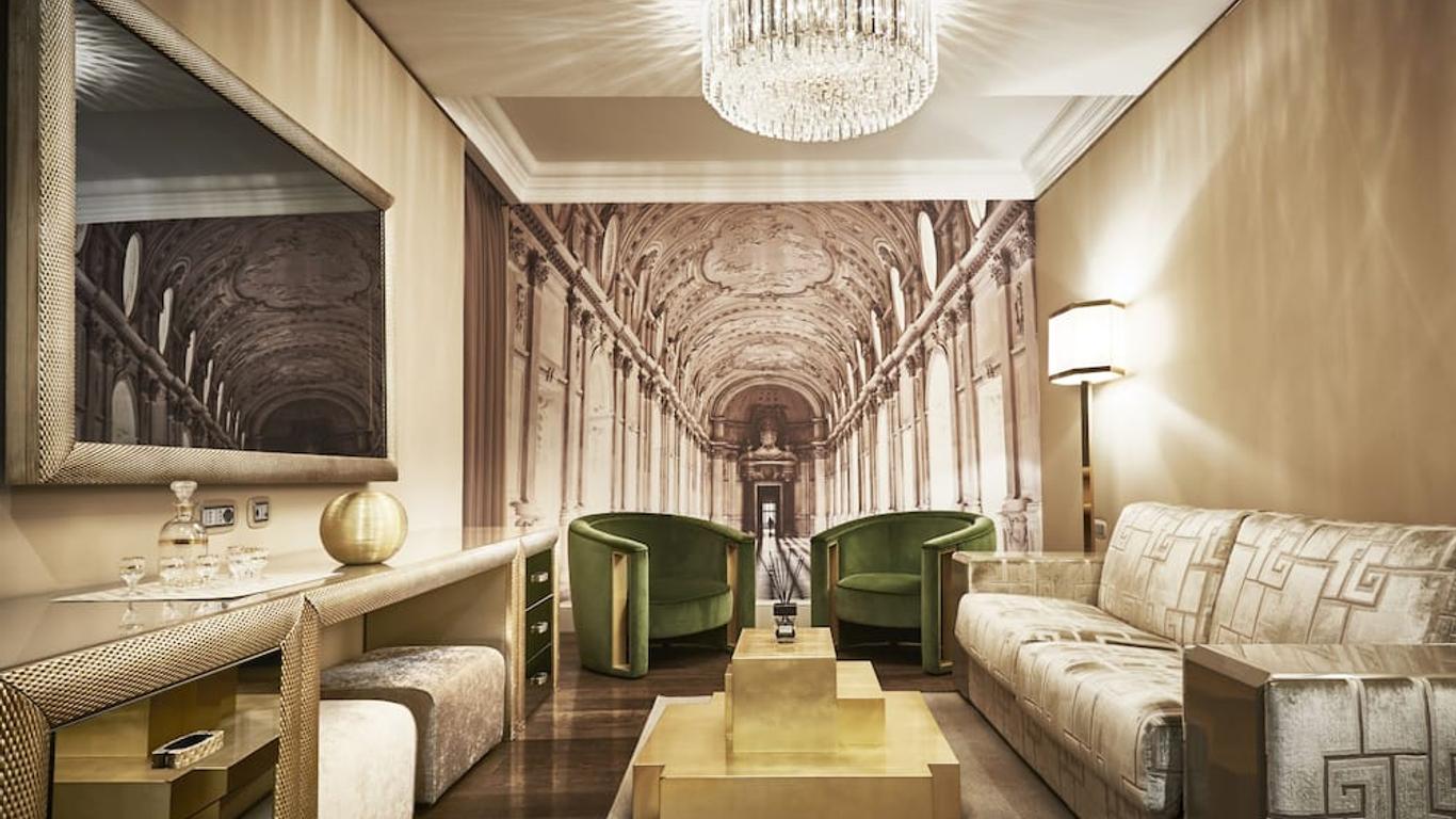 Spagna Royal Suite