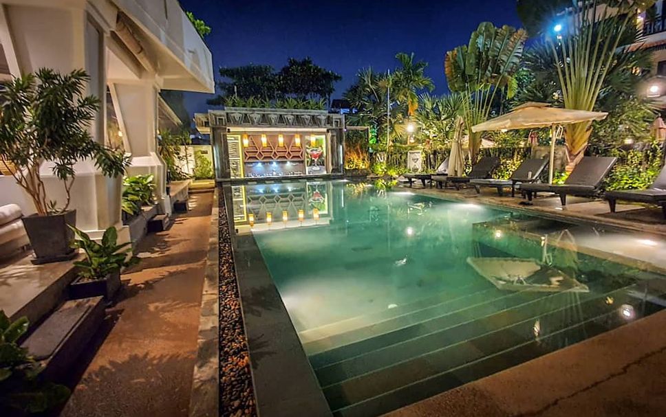 Pool Foto