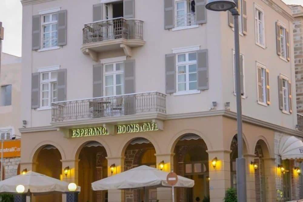 Byggnad