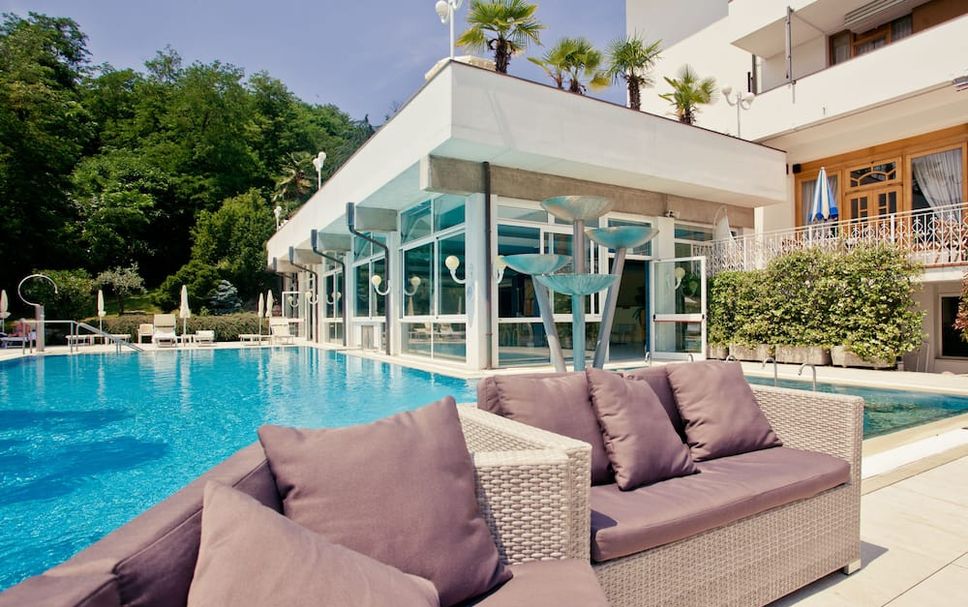 Pool Foto
