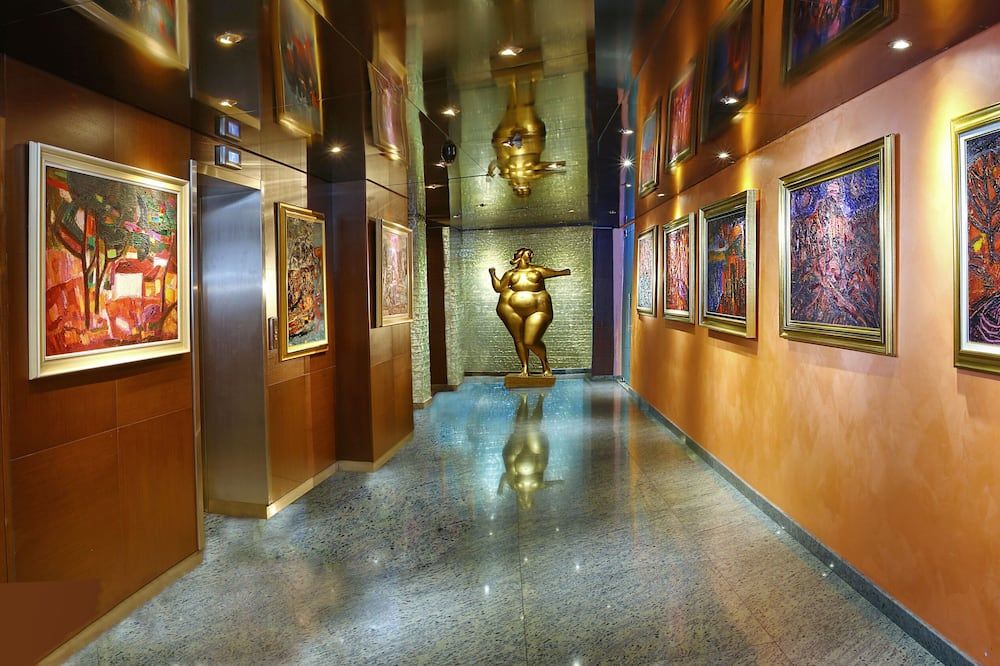 Hall