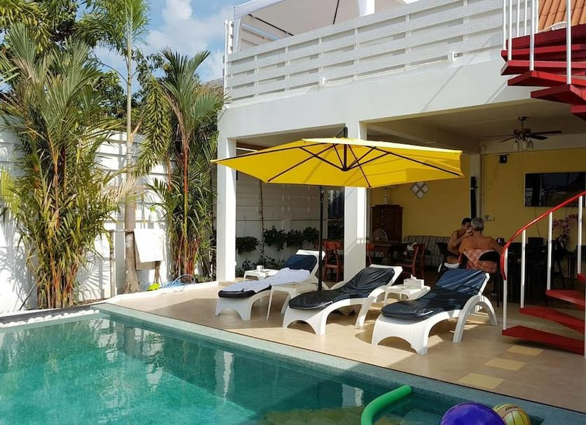 Pool Foto