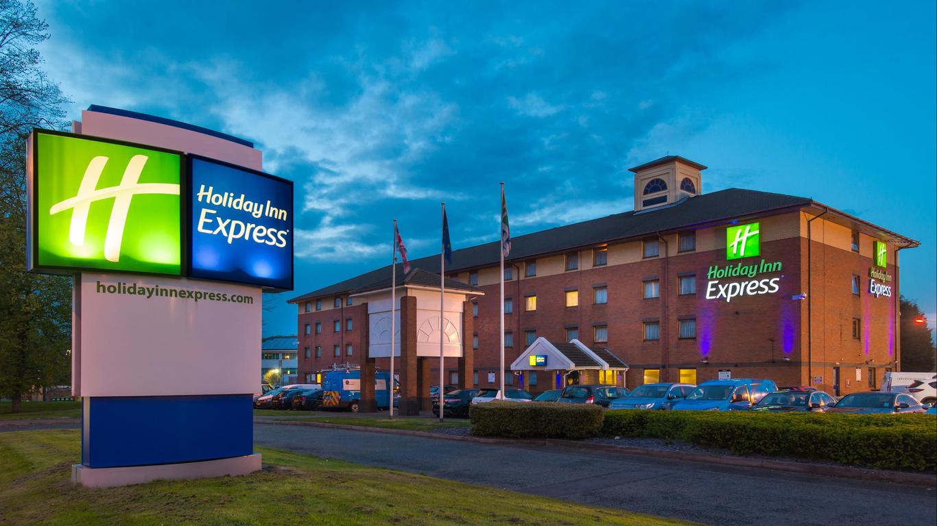 Holiday Inn Express Birmingham - Oldbury