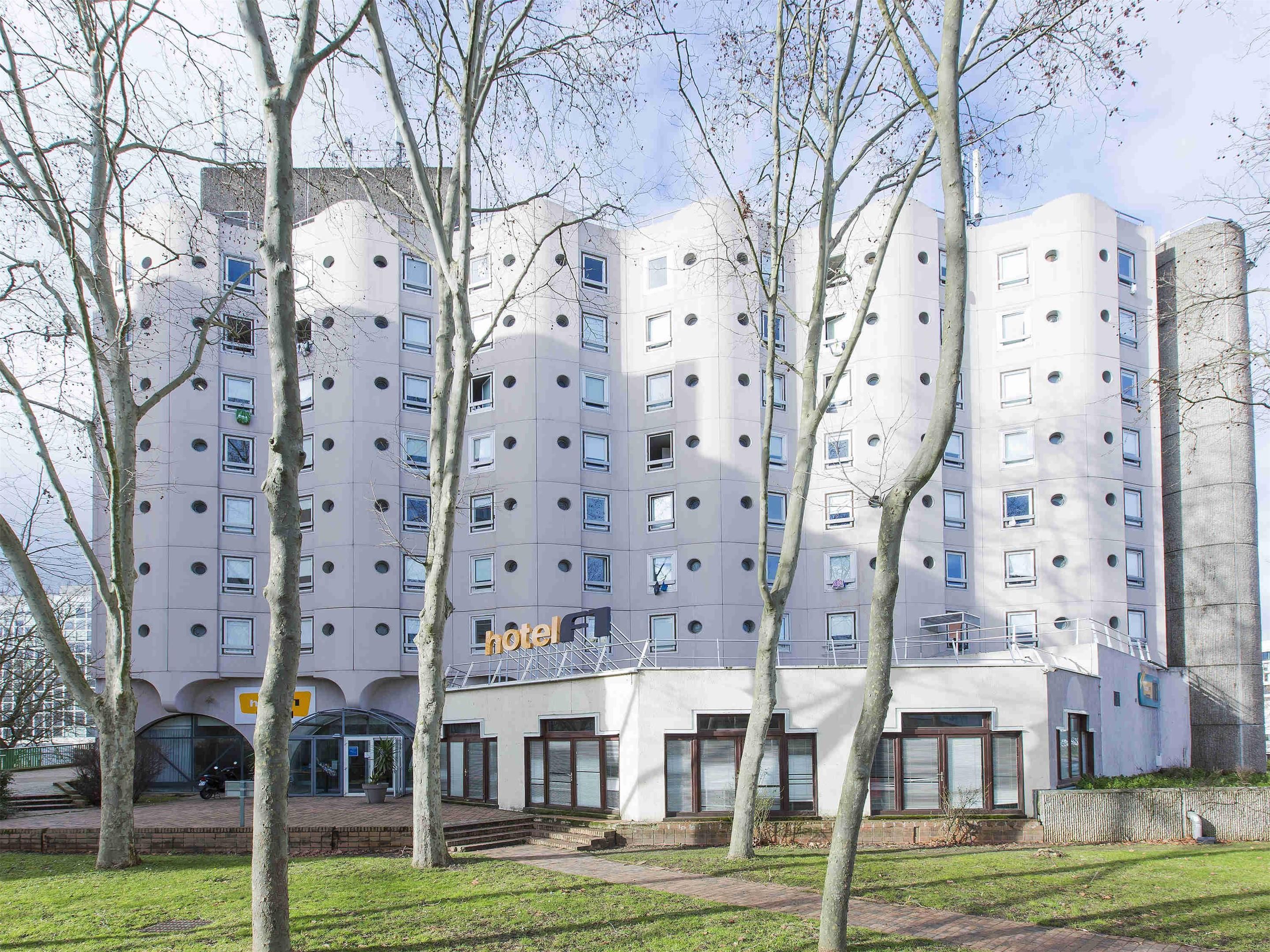 Byggnad