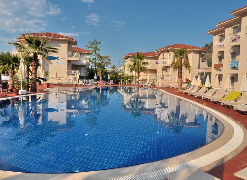 Pool Foto