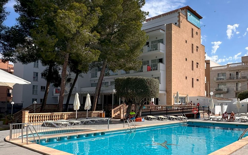 Pool Foto
