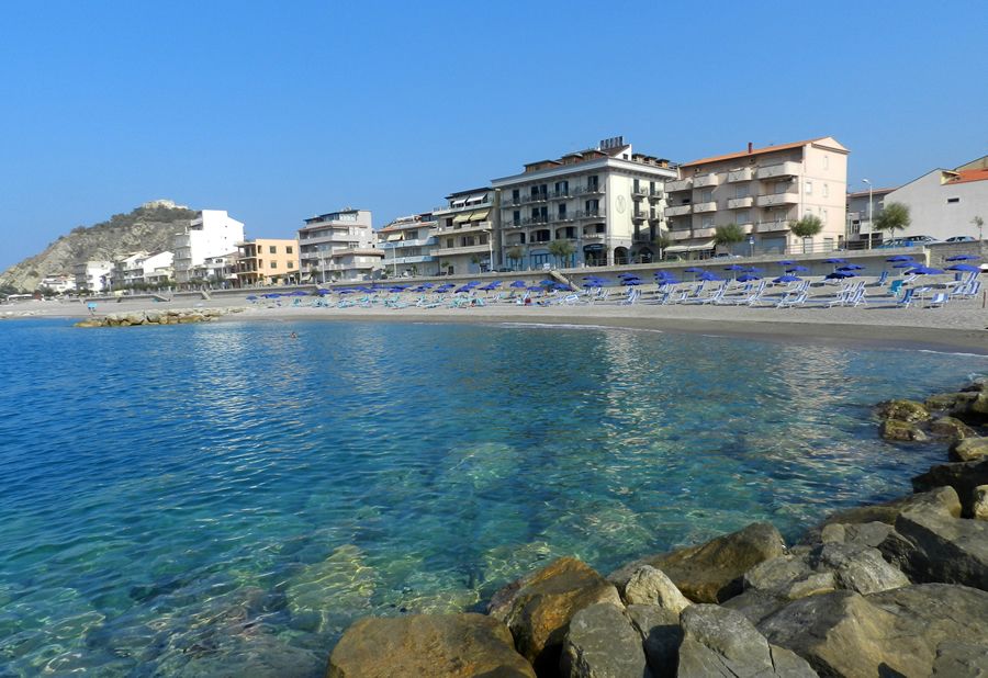 Strand